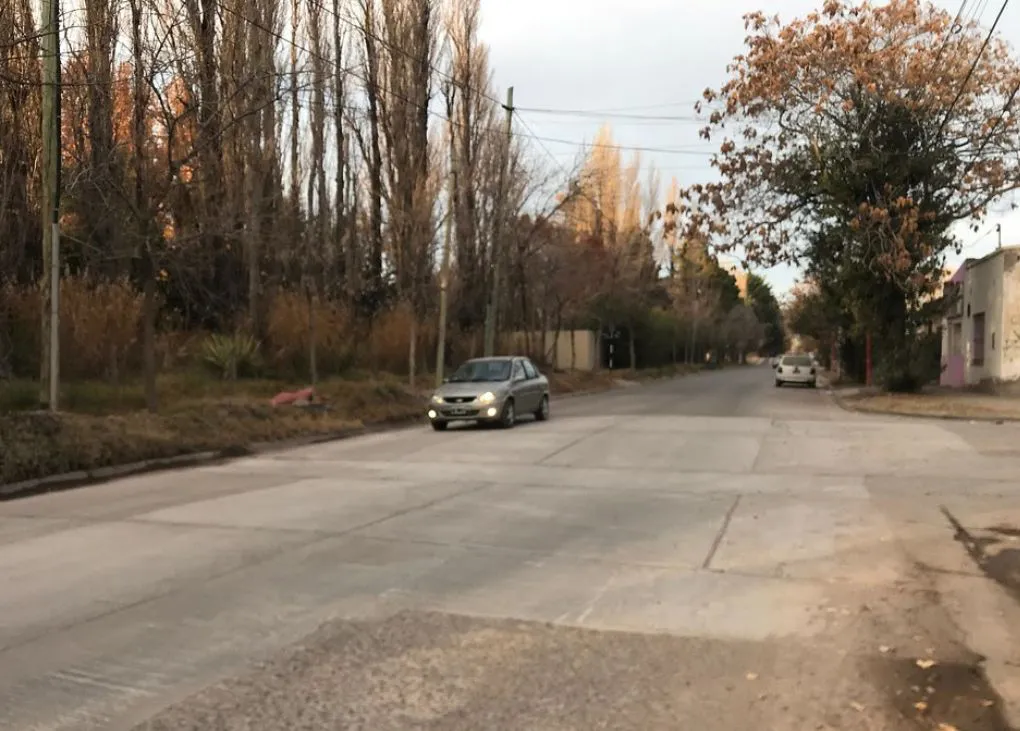 Finalizaron los trabajos de reparación de badén en calle Paso de los Libres y Sar...