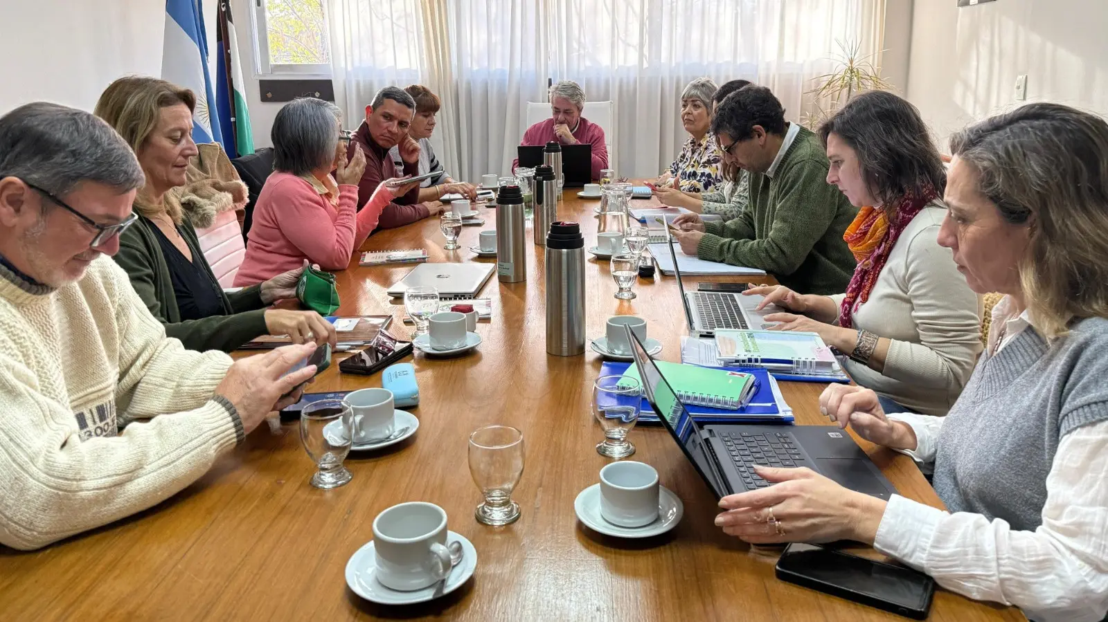 Nueva propuesta salarial y exigencia de levantamiento del paro