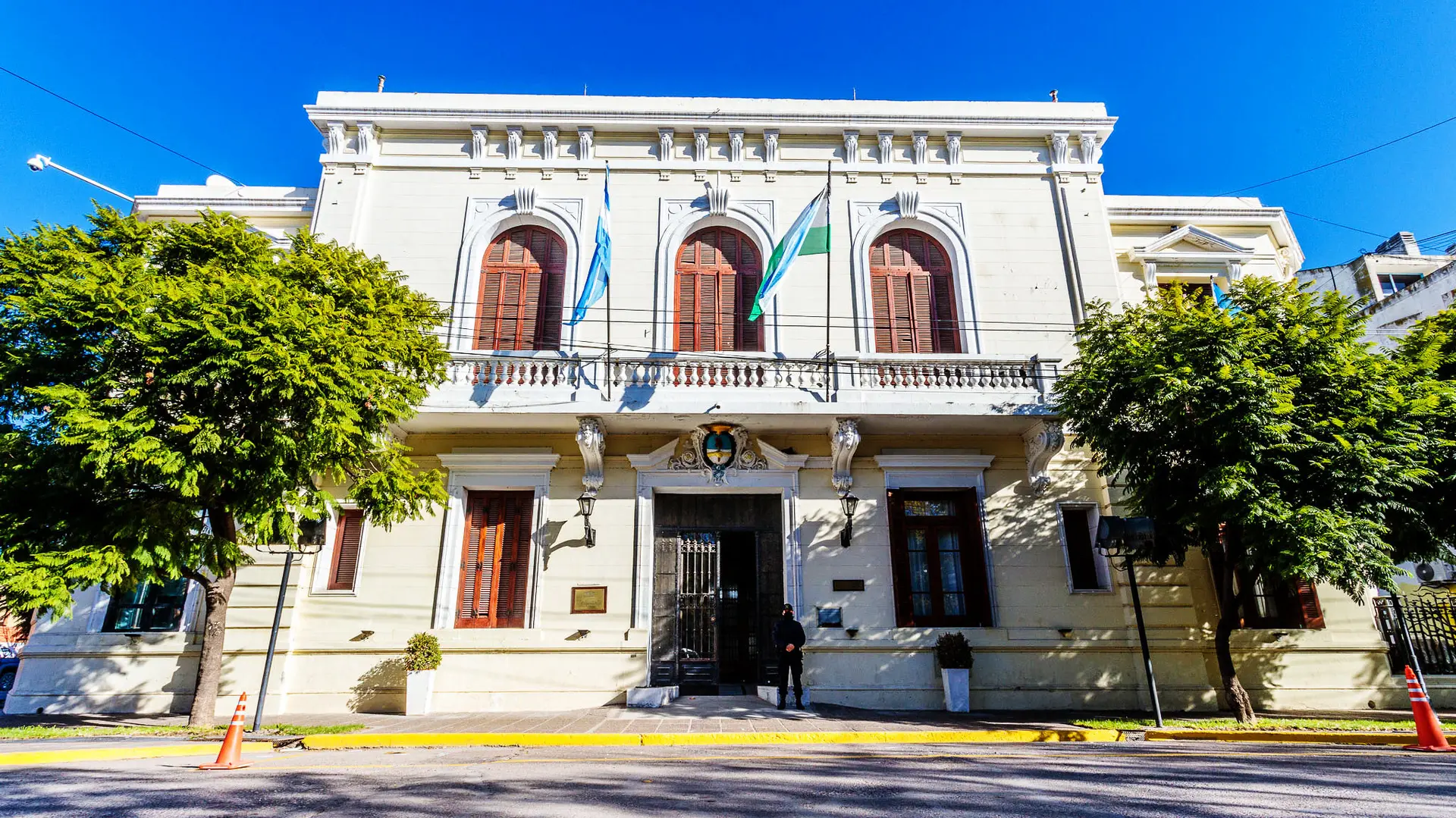 Día del Empleado Público: Provincia declara no laborable el 27 de junio
