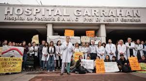 Trabajadores del Hospital Garrahan ratificaron un paro de 24 horas