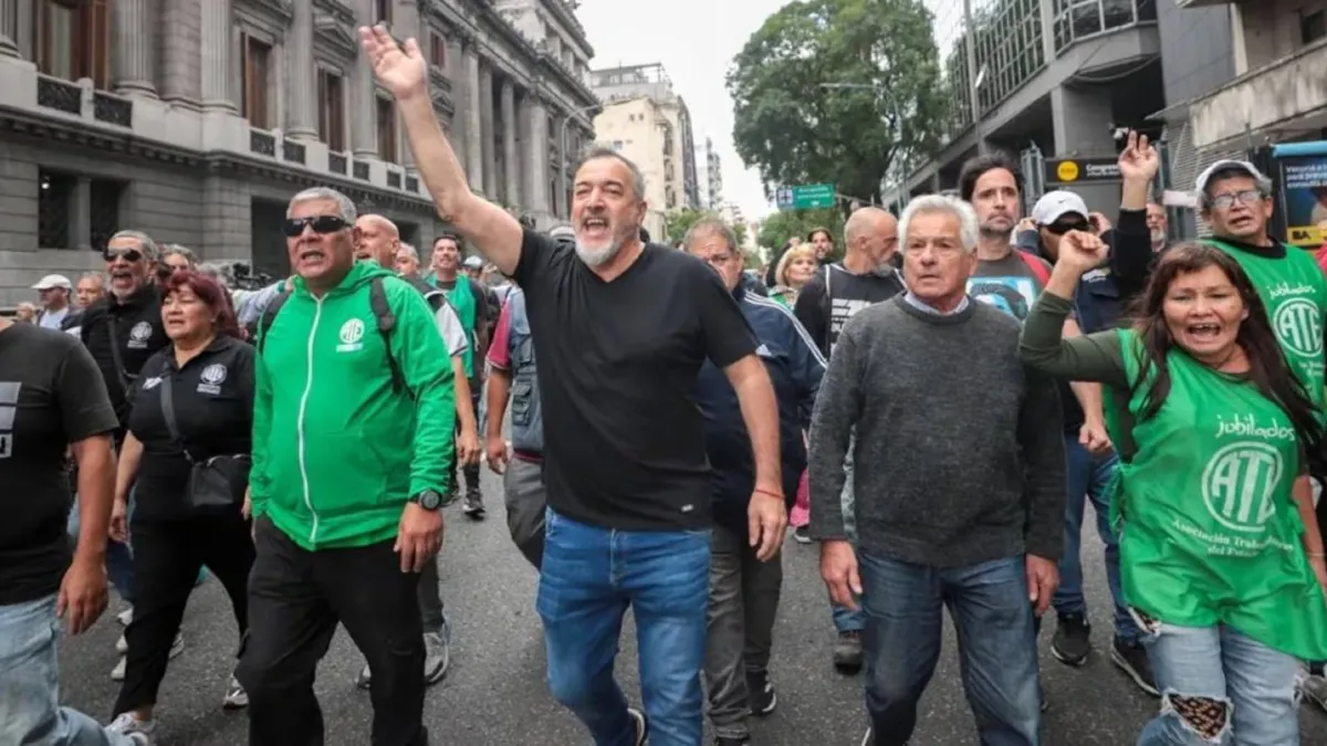 La Justicia dejó sin efecto el decreto que eliminaba el Día del Trabajador del Estado