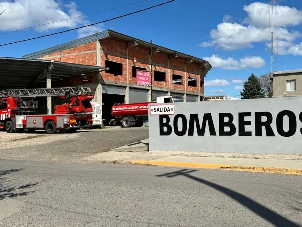 Advierten por falsos vendedores que usan el nombre de Bomberos en Regina