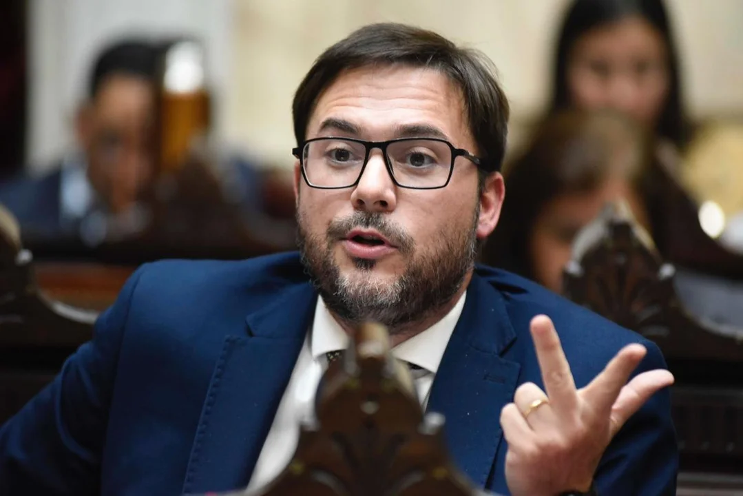 Presentan proyecto para inhabilitar a candidatos responsables de "deepfakes" con IA