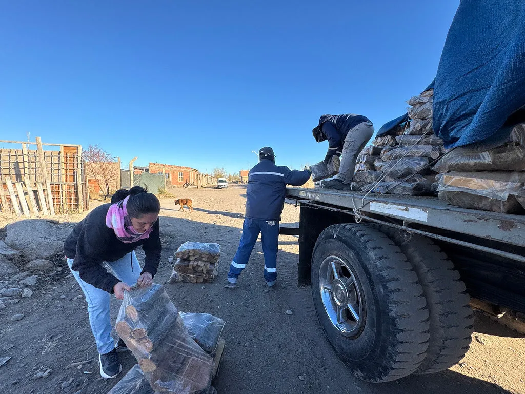 Cipolletti: Cronograma de entrega de leña durante esta semana