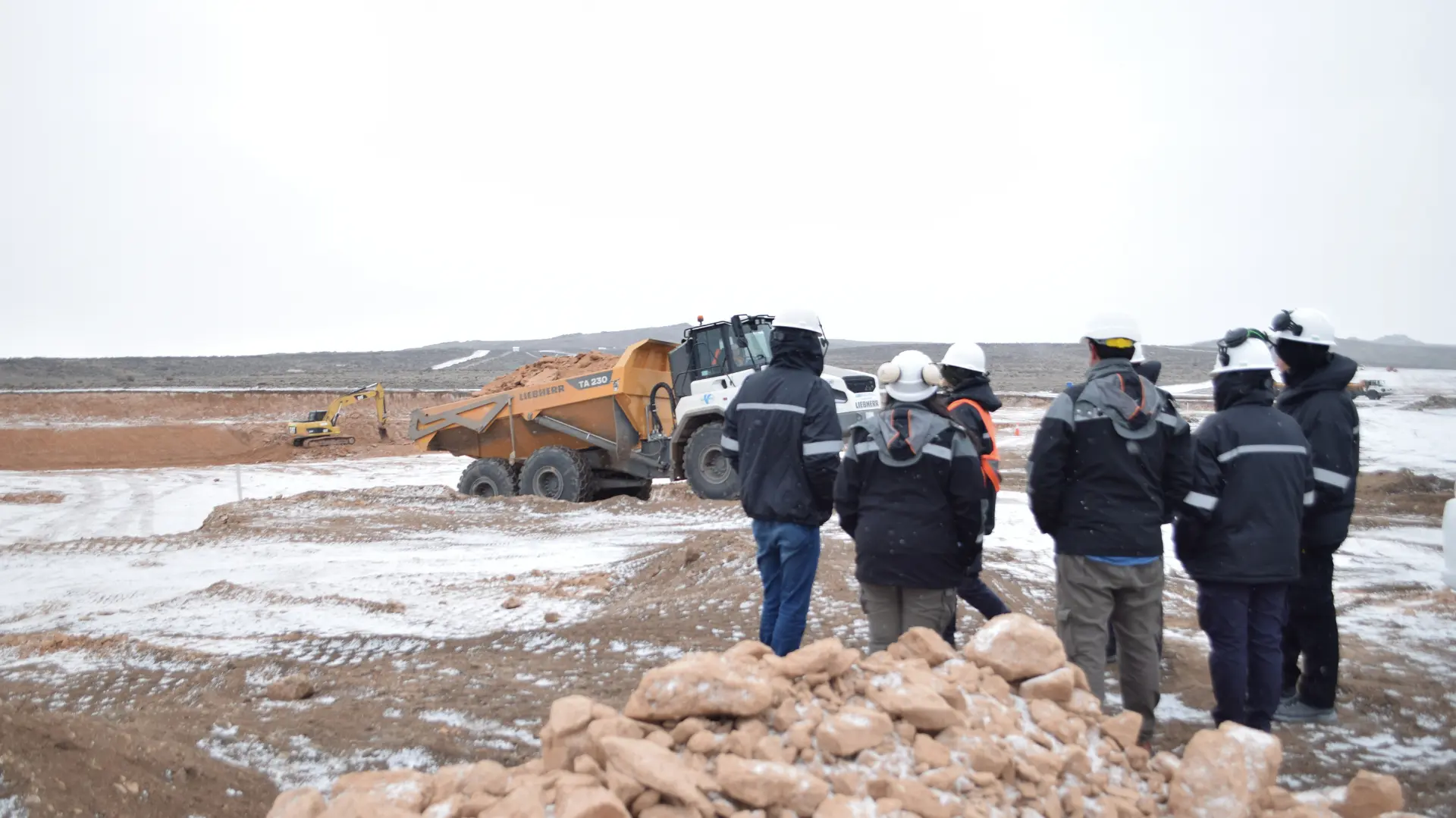 Supervisan avances de obras clave en el proyecto minero Calcatreu