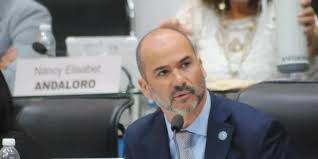 Juan Martín lanzó su campaña a senador