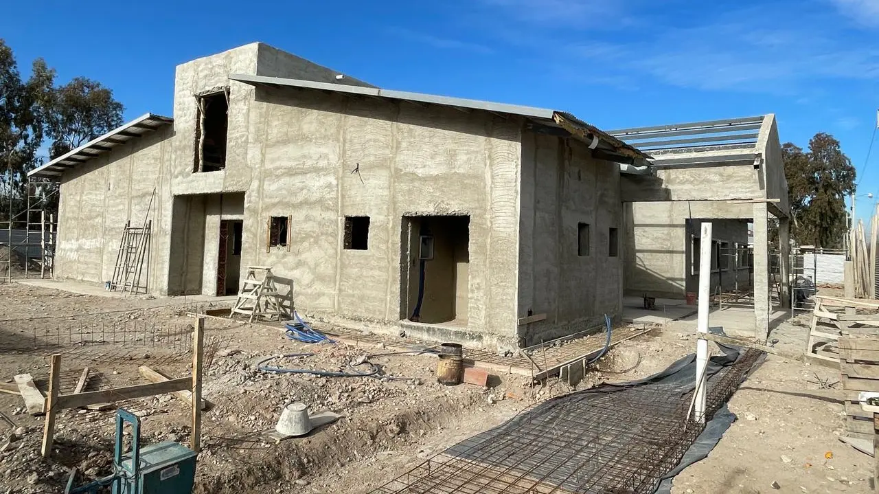 Avanza a buen ritmo la obra de la Escuela Laboral 3 de Allen
