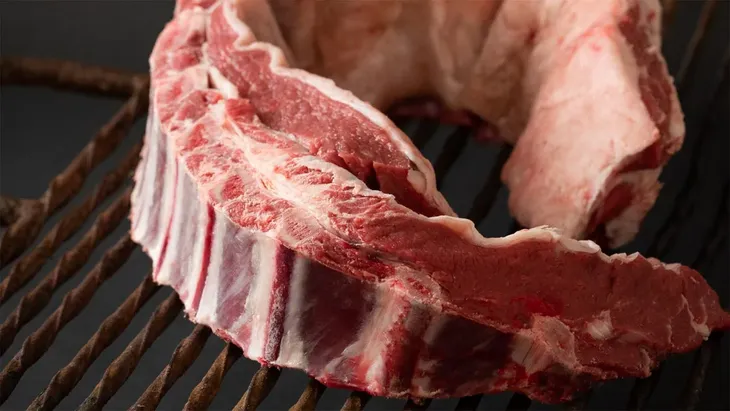 Confirman el asado hasta un 30% más barato, pero el resto de los cortes sigue cas...