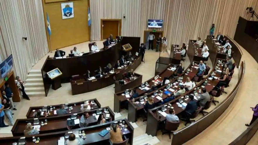 En Neuquén la Ficha Limpia ya es ley: quiénes tengan condenas no podrán candidate...