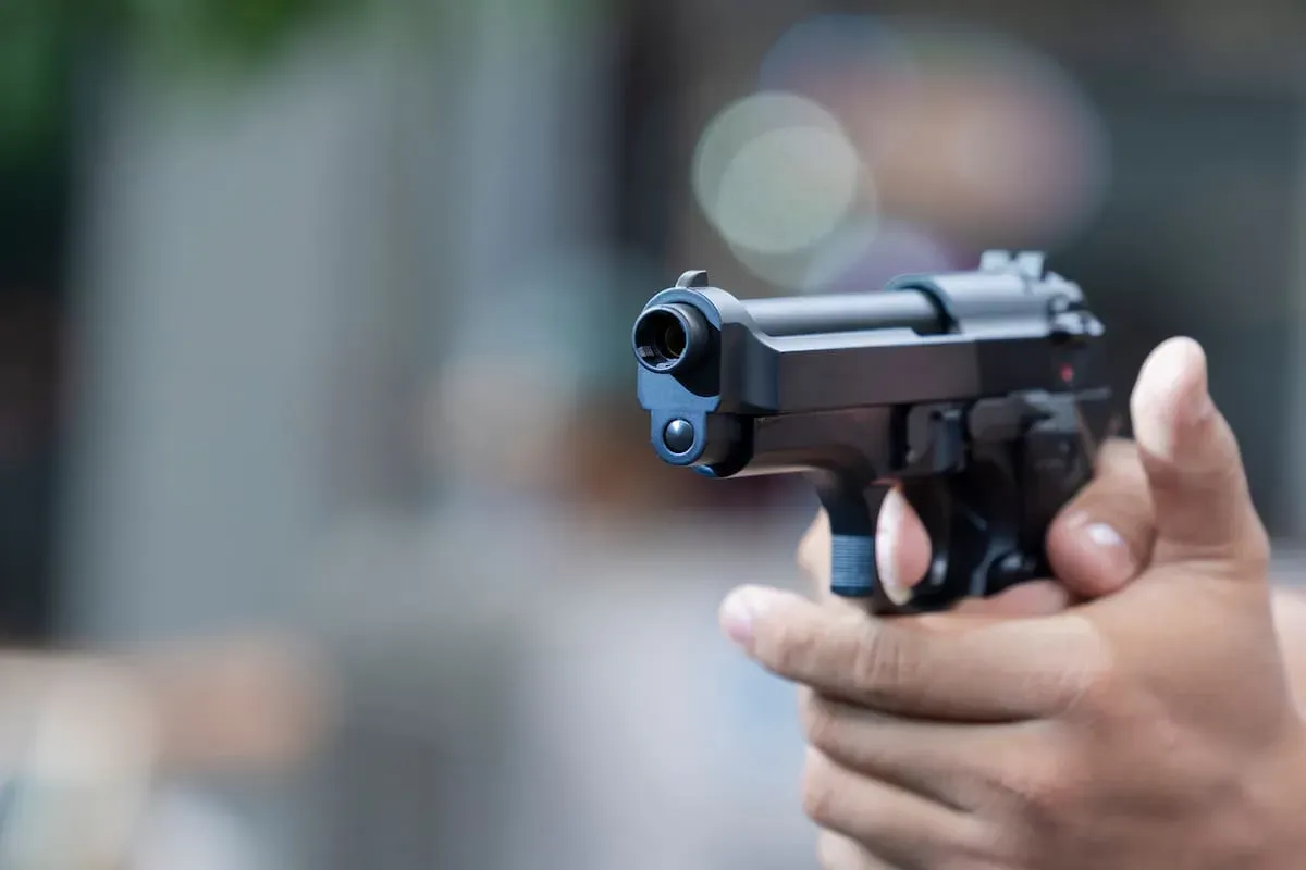El gobierno habilitó el uso de armas de fuego