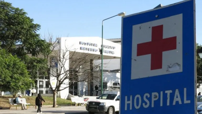 Una nena recibió 8 puñaladas cuando intentó defender a su mamá