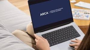 ARCA bloqueará algunas  cuentas bancarias y tarjetas