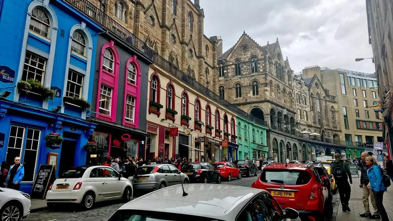 Pedirán la detención de empresarios de Catriel tras dejar varados a turistas en Escocia