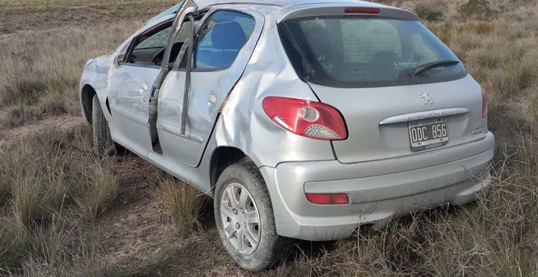 Una funcionaria de Río Negro se accidentó y fue trasladada al hospital