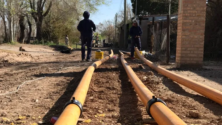 La obra de gas para el barrio Labraña en Cipolletti comienza a concretarse