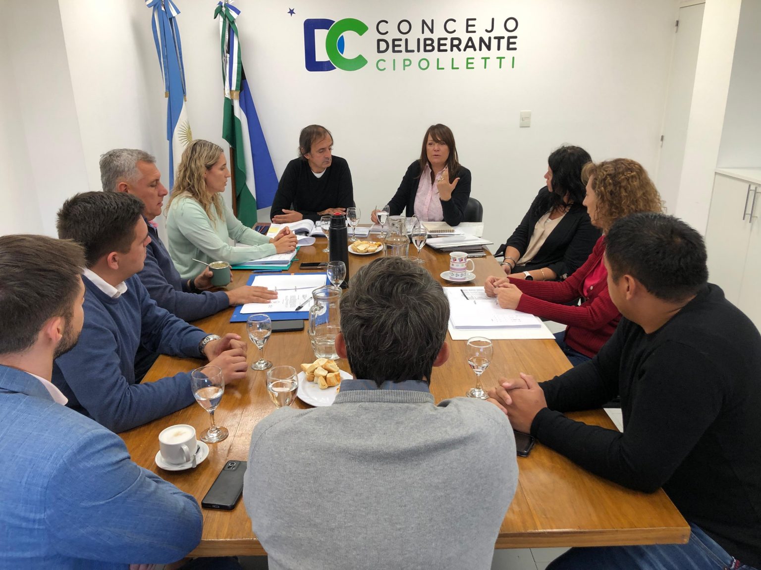 Cipolletti: el nuevo servicio de colectivos cada vez mas cerca de ser una realida...