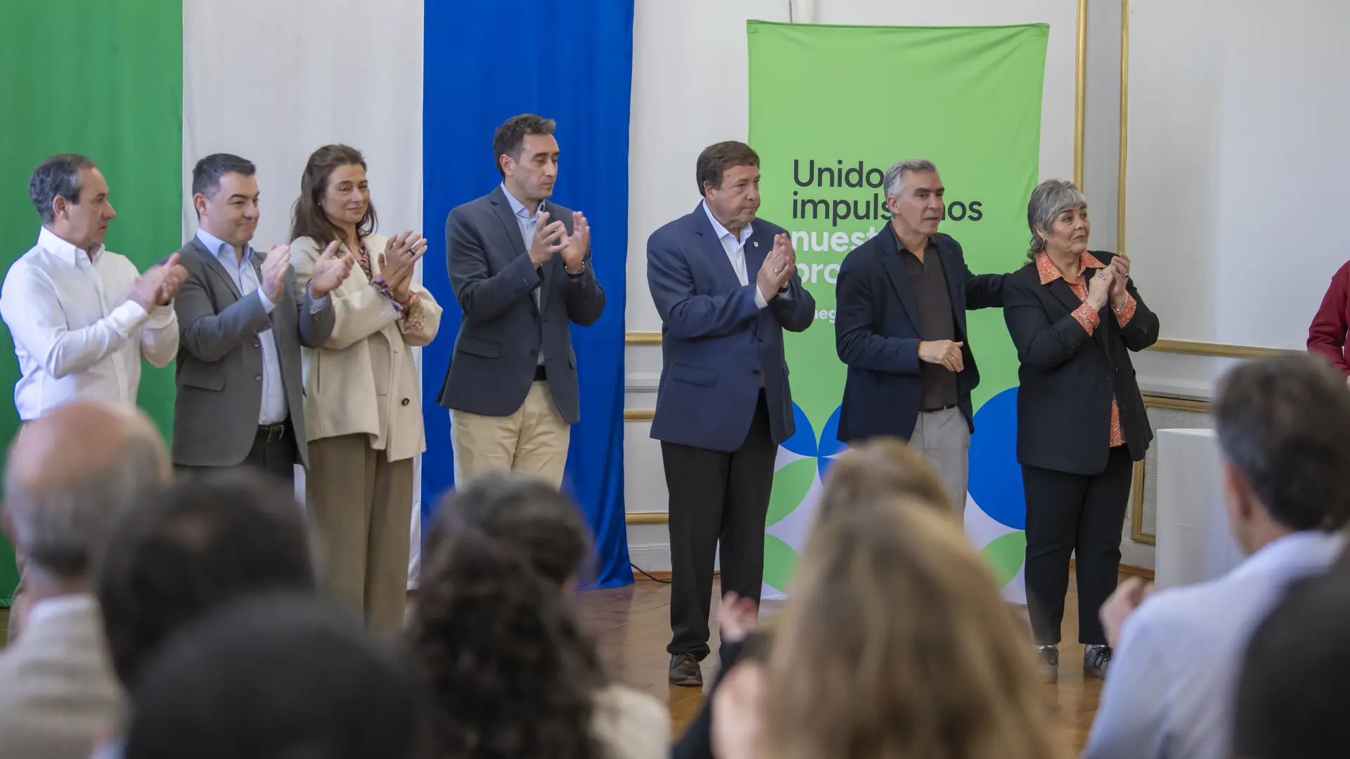 Río Negro suma tecnología para sus escuelas, con fondos del petróleo