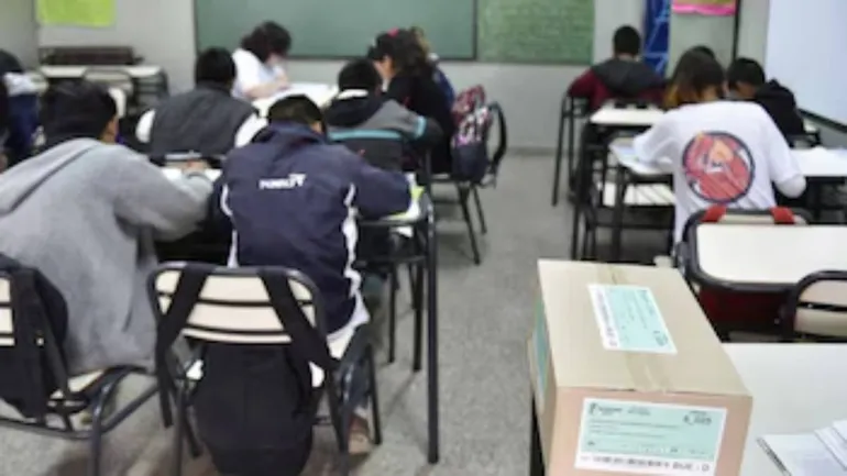 Cinco Saltos: Alumno siembra  pánico y un colegio tiene custodia policial