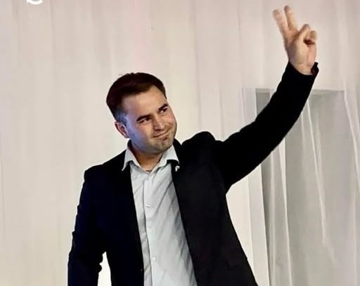 Concejal de Fernández Oro minimizó una denuncia por violencia de género y comparó a un niño con un perro