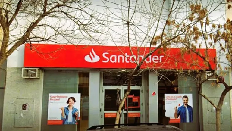 Volvió de una extensa licencia médica y un banco de la región lo despidió: qué resolvió la Justicia