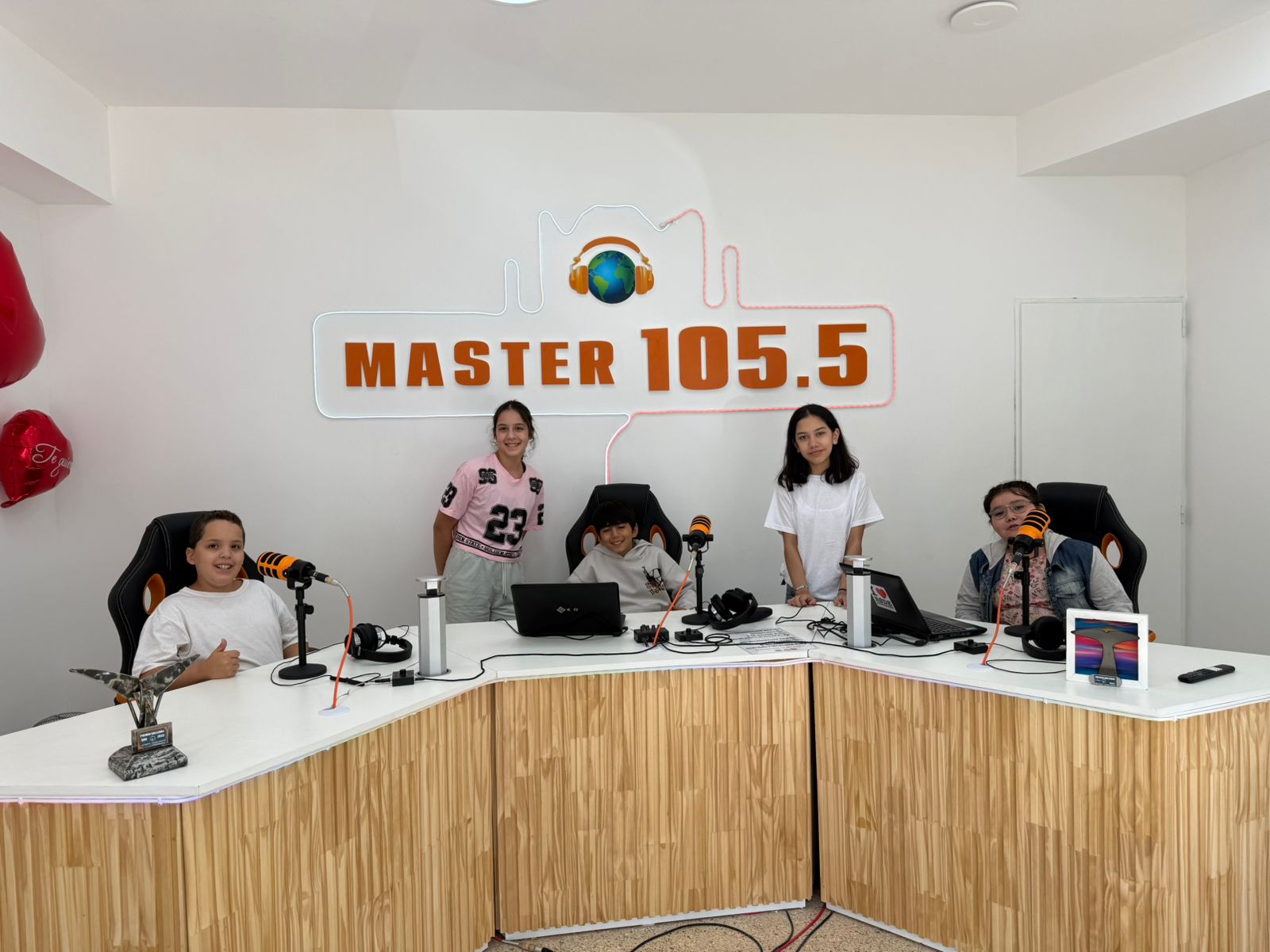 Chicos al aire a partir de este sábado: Noti Ta vuelve a los micrófonos de Master