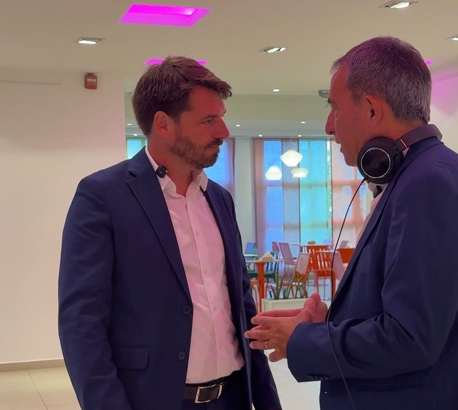 Cipolletti proyecta 800 empresas y 500 cuadras de asfalto