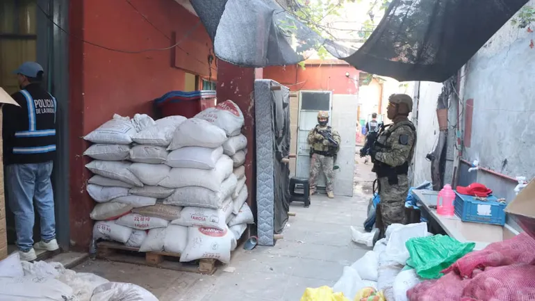 Operativo en Buenos Aires: incautaron 15.200 kilos de alimentos con cocaína con destino a Cipolletti