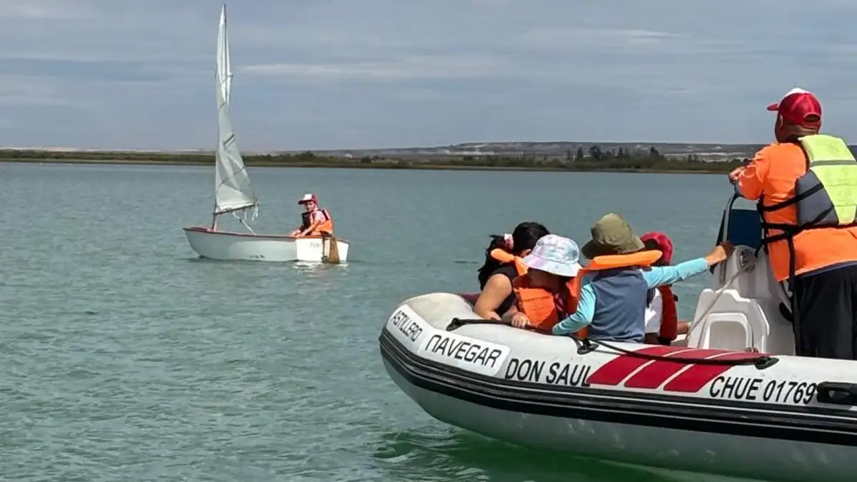 Inclusión en el Lago Pellegrini: jornada gratuita con 20 instructores por el Día del Síndrome de Down