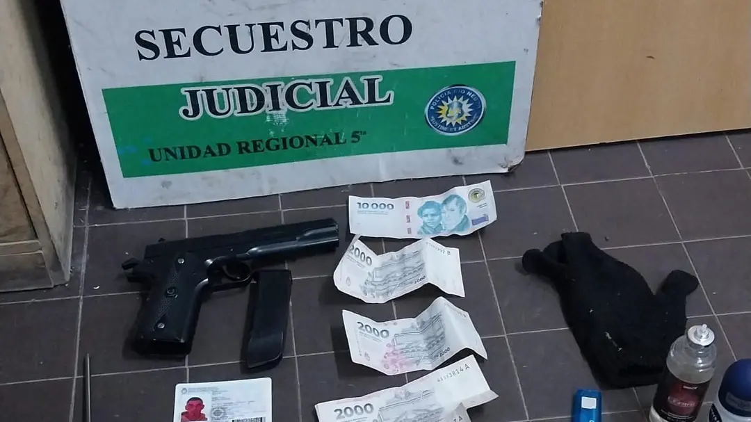 Cipolletti: fue a la Comisaría 45° con una pistola y quedó detenida