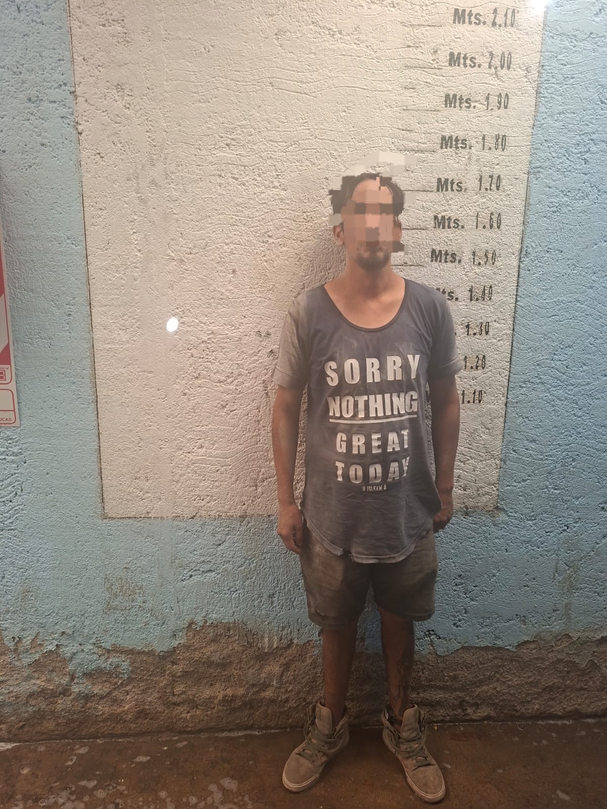 Caso por violencia de género: buscaban armas en su casa y el allanamiento lo complicó más