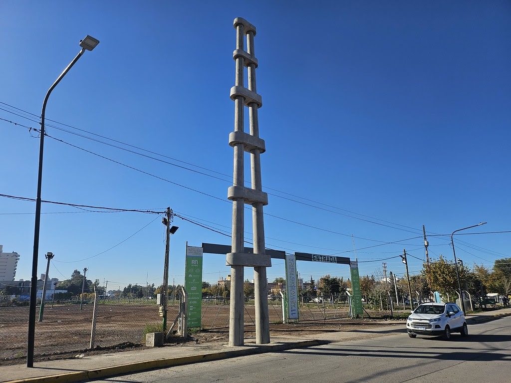 Miércoles 22: corte de tránsito en Lisandro de la Torre y Tres Arroyos por montaje de columnas de hormigón