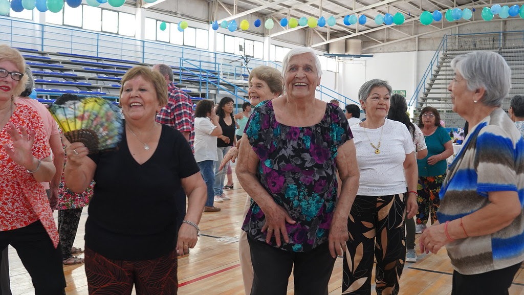 Gran baile cipoleño y tercera jornada de Activamente en el Estadio Municipal