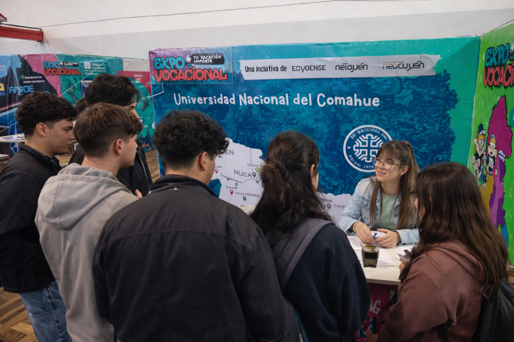 La UNCo se queda en Chos Malal: orientación vocacional más allá de la Expo