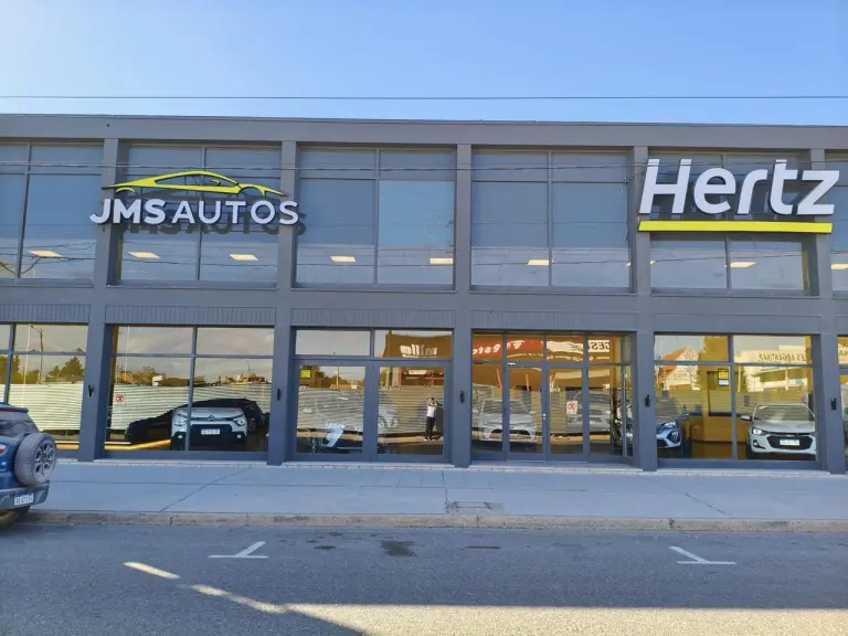 Hertz y JMS Autos refuerzan su apuesta en Neuquén con venta de seminuevos y entrega inmediata