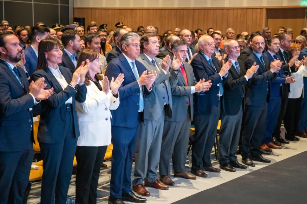 Neuquén impulsa nuevos corredores con Chile para potenciar el comercio y el turismo