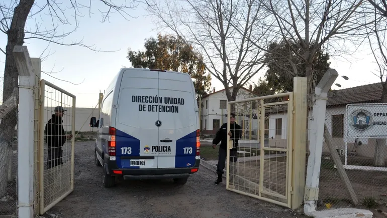 Murió un interno en la U11 en medio de una pelea entre presos