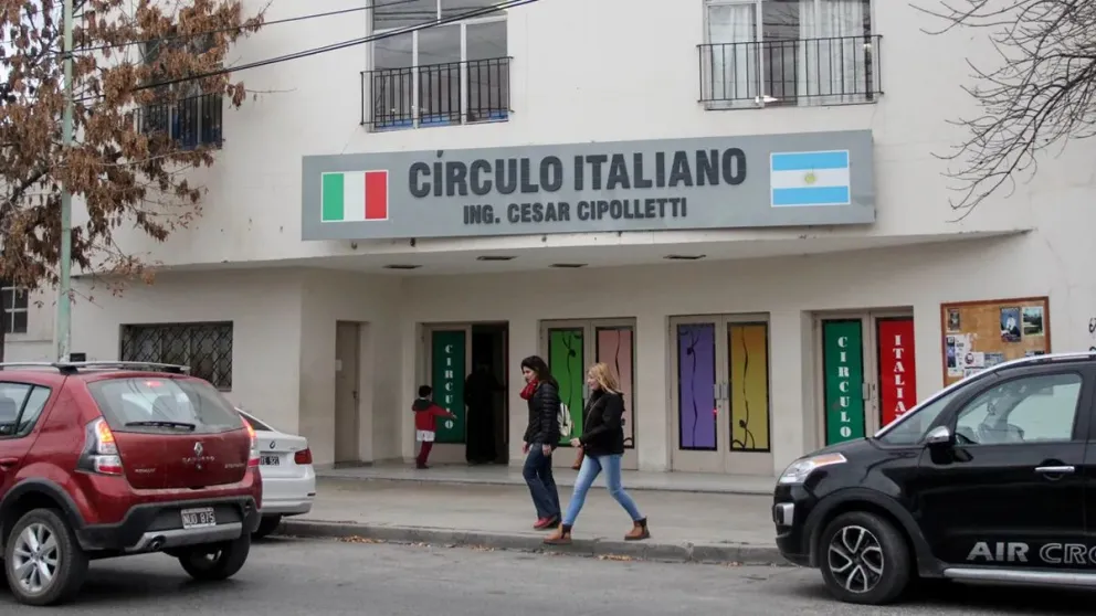 Se solucionó el problema y la Escuela Dante Alighieri no será desalojada