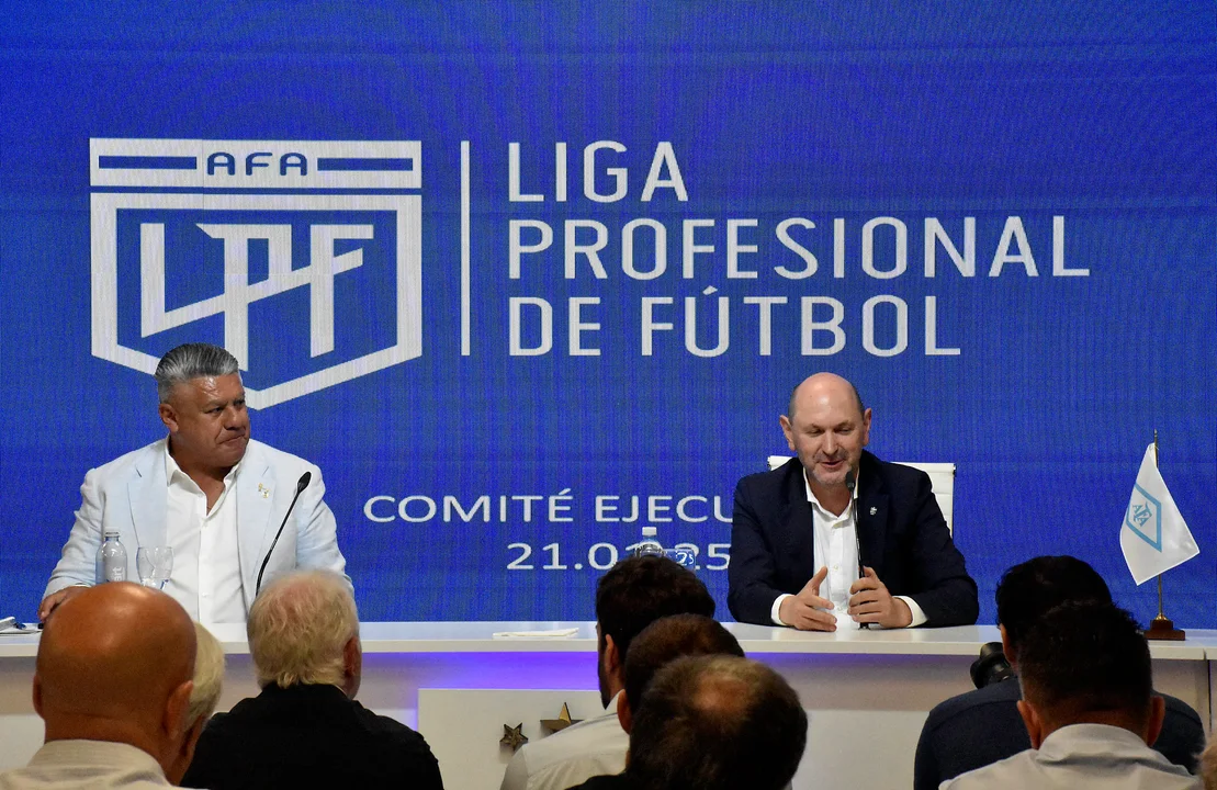 Torneo Apertura 2025: AFA limpia las amarillas acumuladas en la fase regular para...