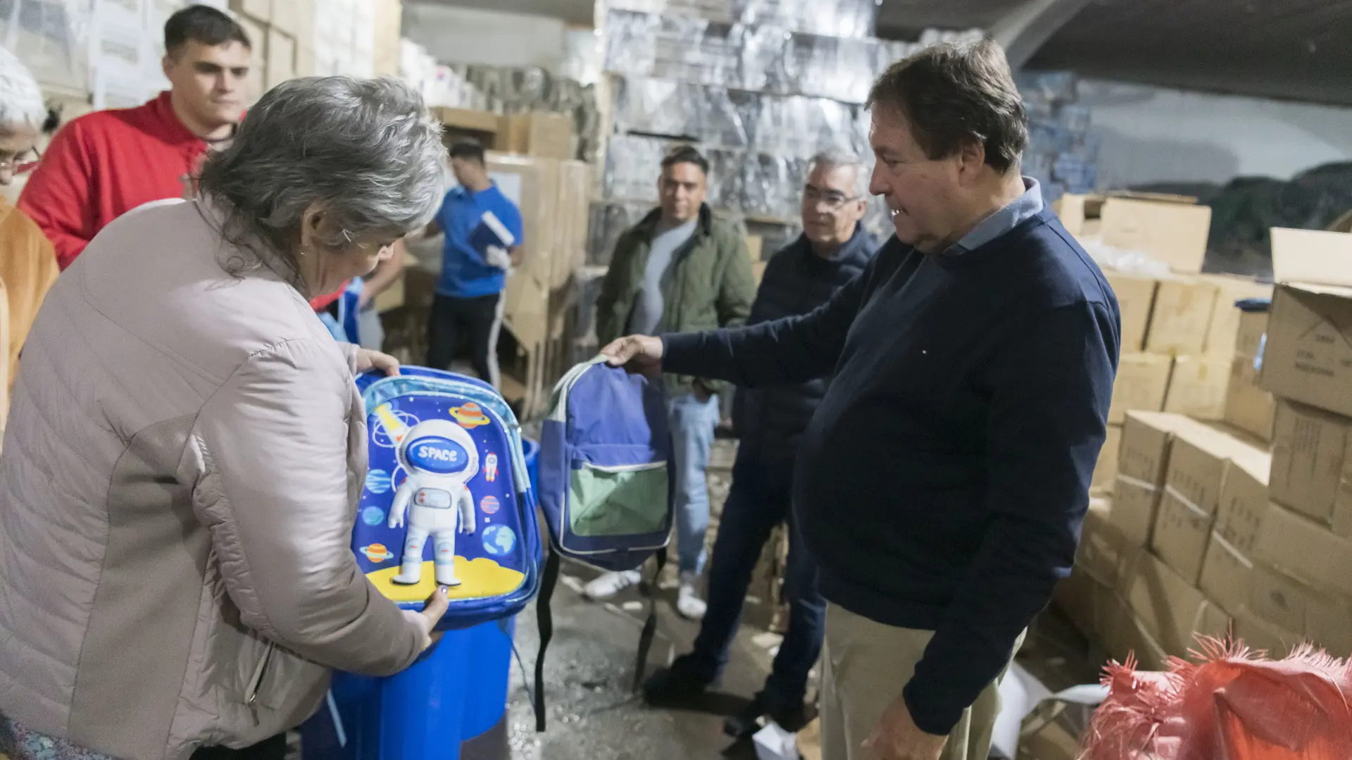 El Gobierno Provincial comenzó la entrega de más de 40.000 kits escolares