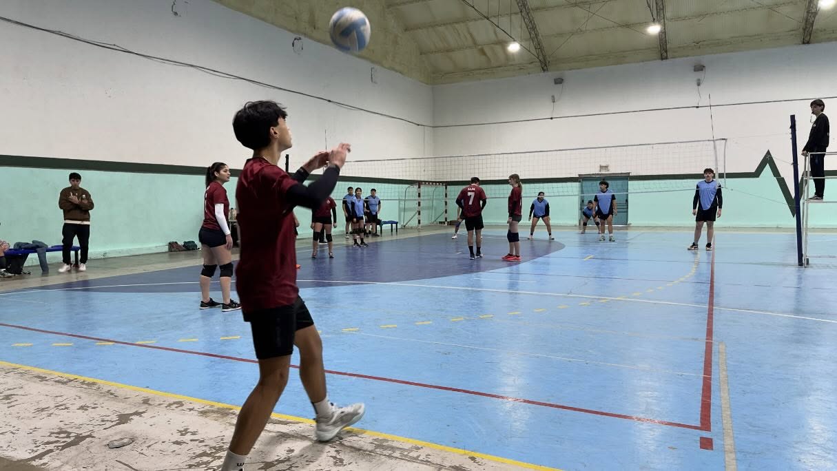 Charla sobre entrenamiento deportivo con niños y adolescentes