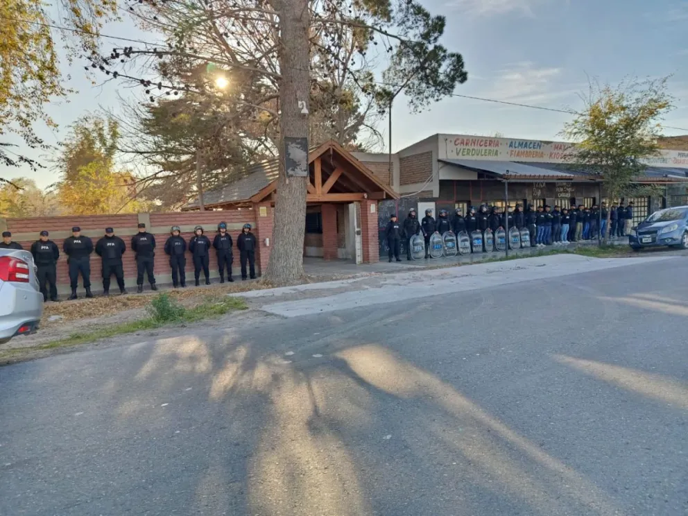 Operativo: la Federal se instaló en “La Ponderosa” y desalojó a los últimos ocupa...