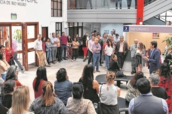 En reclamo de una recomposición salarial: Sitrajur cumple con la retención de ser...