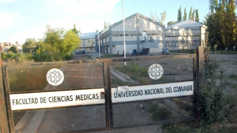 Cifra récord: 97 médicos se reciben de la Universidad Nacional del Comahue