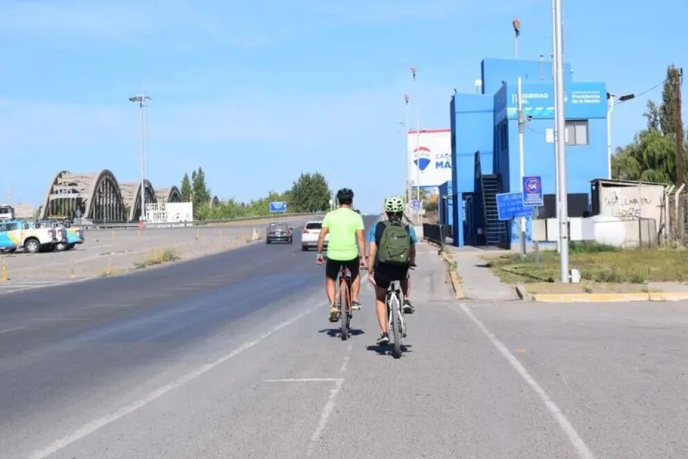 Anuncian una nueva ciclovía para unir Cipolletti con Neuquén
