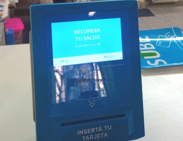 Nueva terminal de recarga SUBE en Ferri